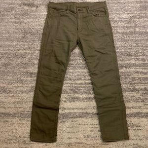 34x30 slim fit olive green Levi pants